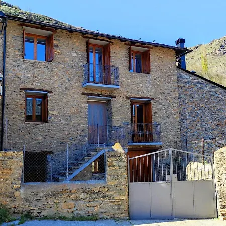 Apartment Casaco Llessui Llesuy
